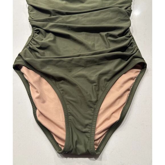 J. Crew One Shoulder Green Bathing Suit Women’s Size 8 Ruched One Piece READ - Picture 3 of 11